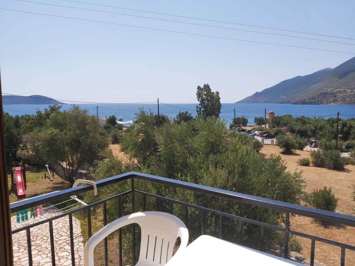 Domaine Papakonstantis To Let Apartment *