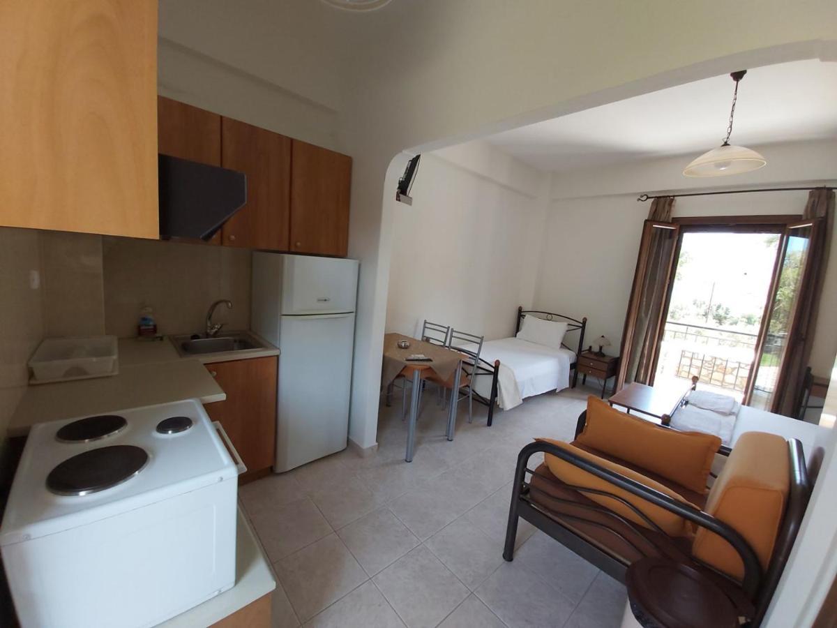 Apartment Domaine Papakonstantis To Let Skoutarion