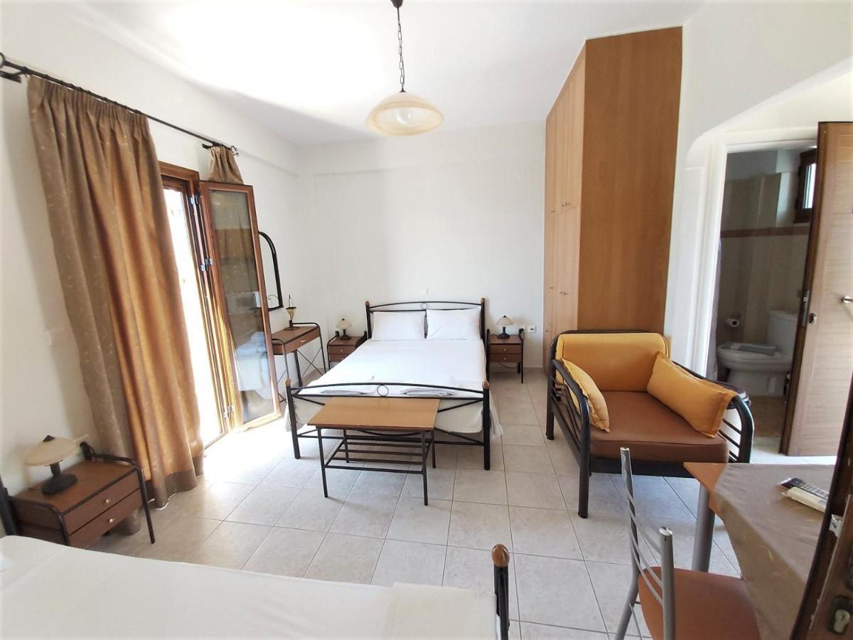 Domaine Papakonstantis To Let Apartment Skoutarion