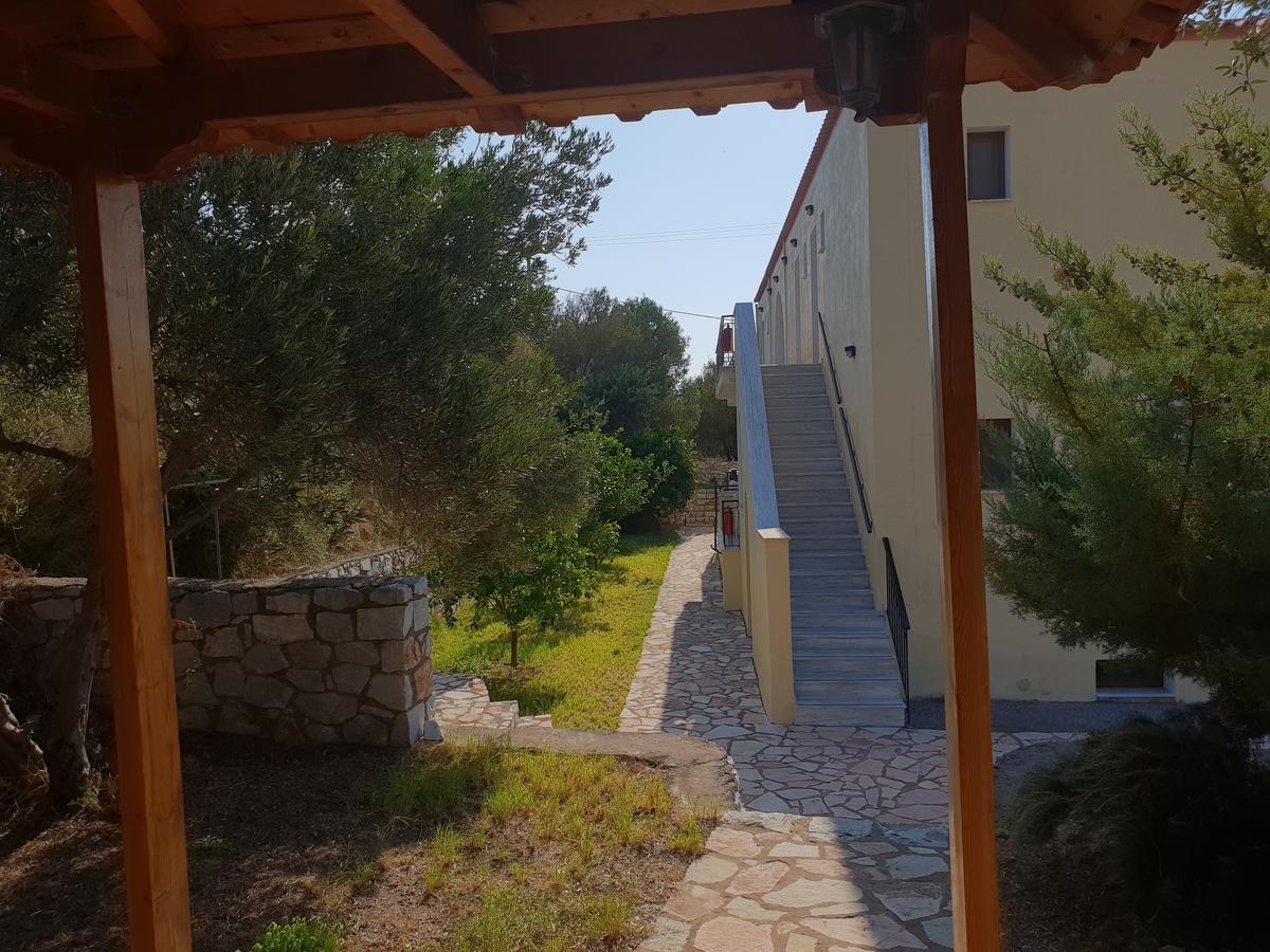 Domaine Papakonstantis To Let Apartment *