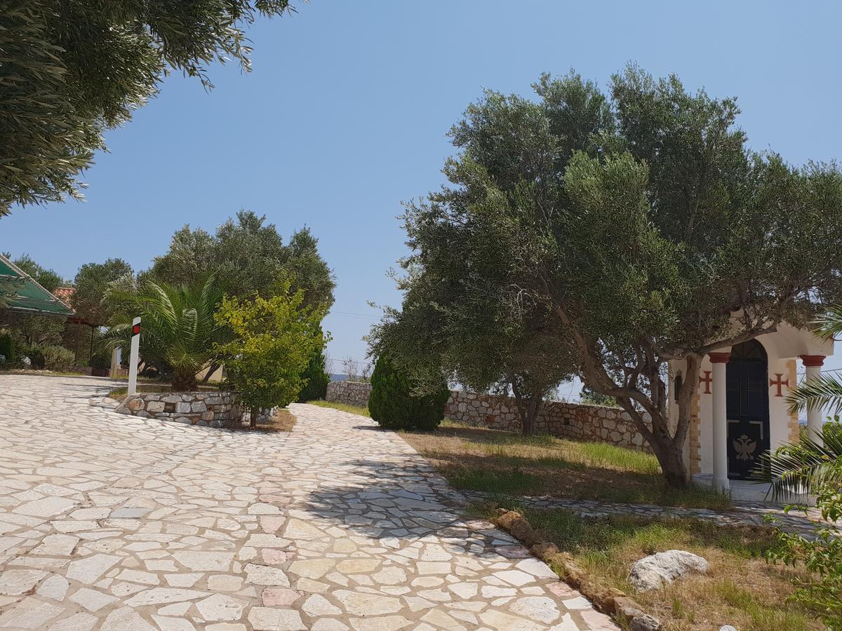 Domaine Papakonstantis To Let Apartment