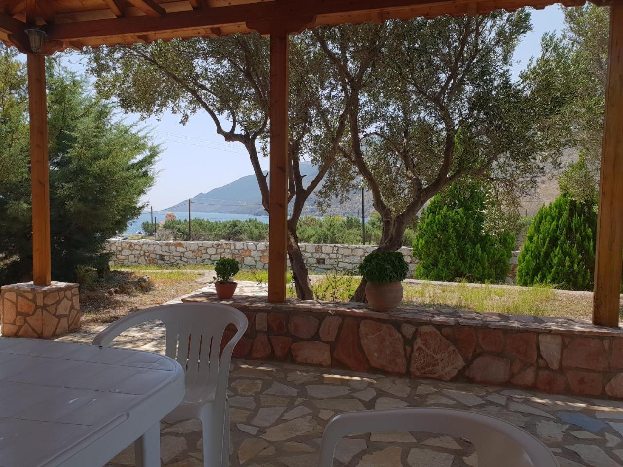 Apartment Domaine Papakonstantis To Let Skoutarion